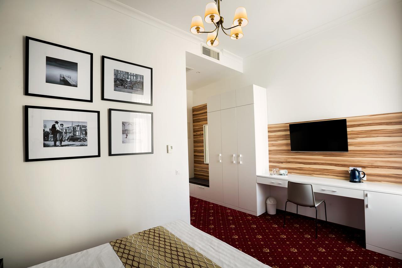 Hotel Saint Germain Brăila Extérieur photo